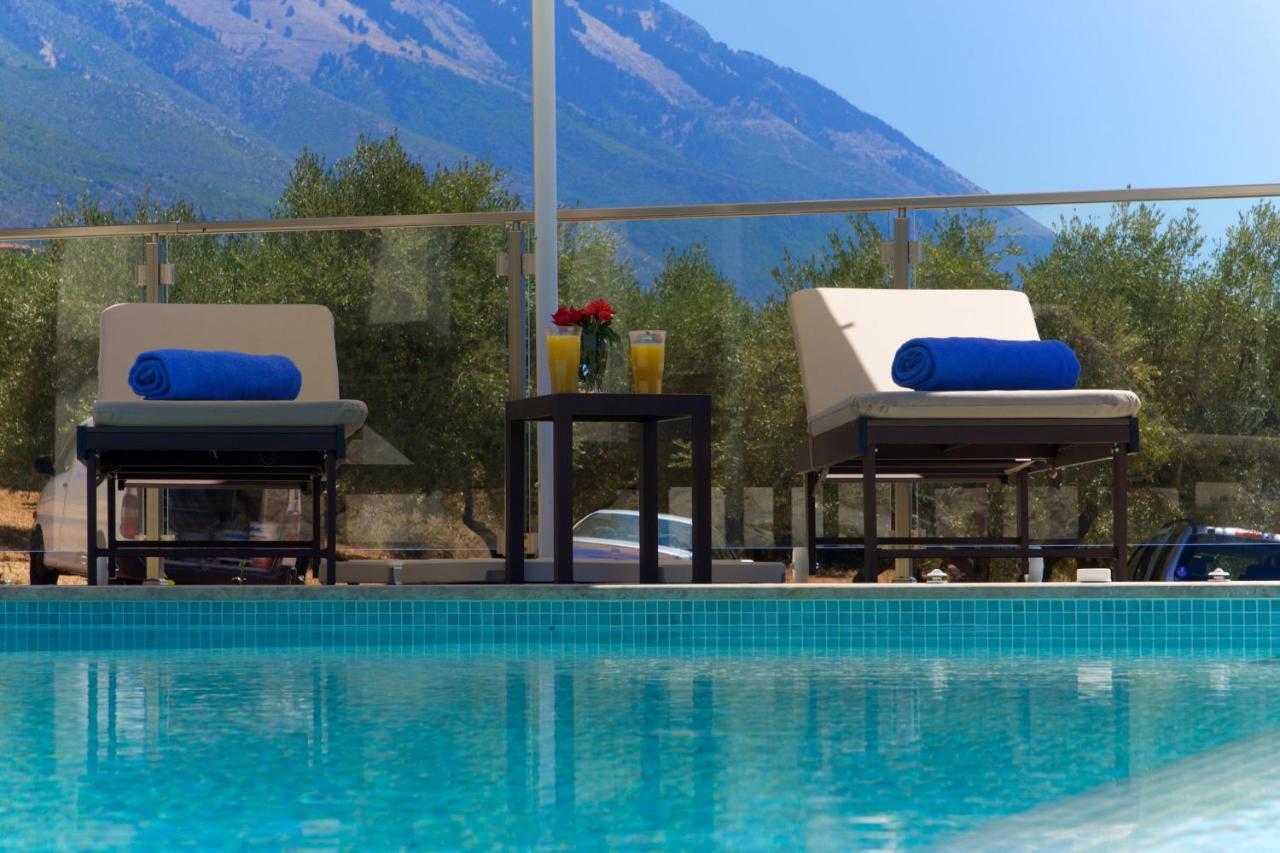 Pangea Villas - Villa Zoe Trapezaki  Buitenkant foto